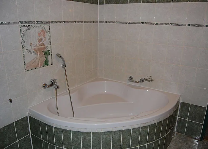 Richmond Hotel 3*